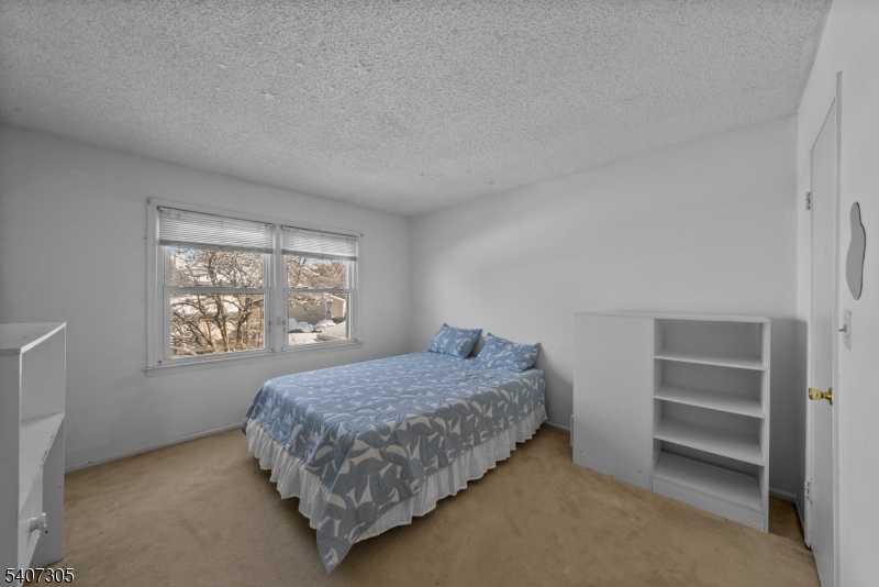 La Mer - Residential