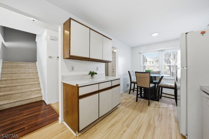 La Mer - Residential