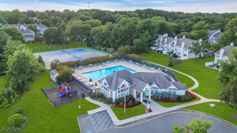 La Mer - Residential