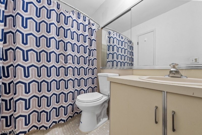 La Mer - Residential