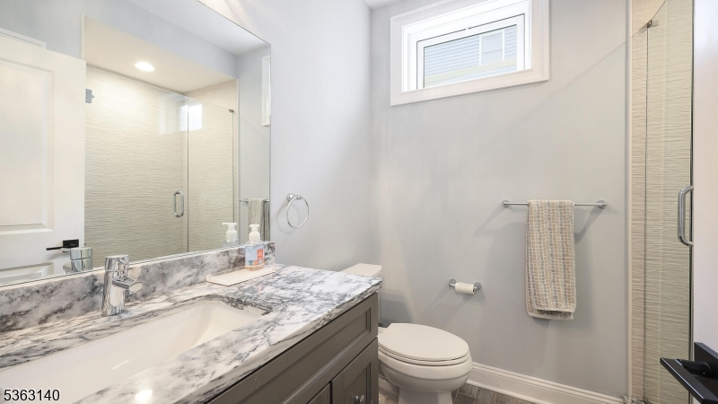 South side, Jefferson Eleme - Residential