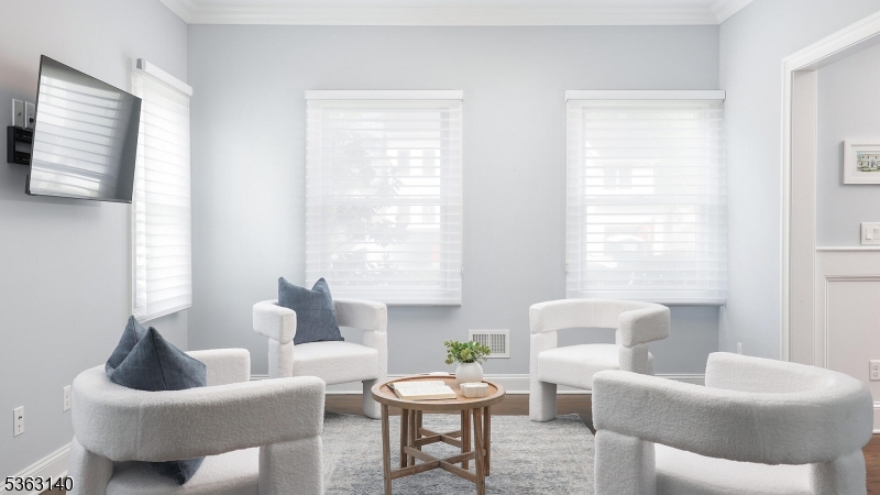 South side, Jefferson Eleme - Residential