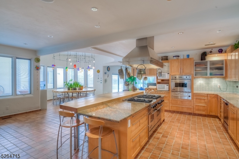 Bel Air - Residential