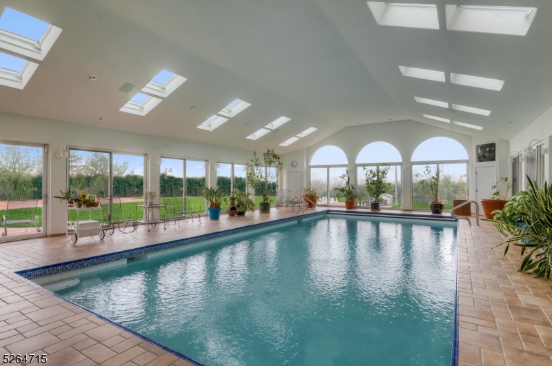 Bel Air - Residential