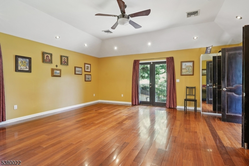 Montclair Heights - Residential