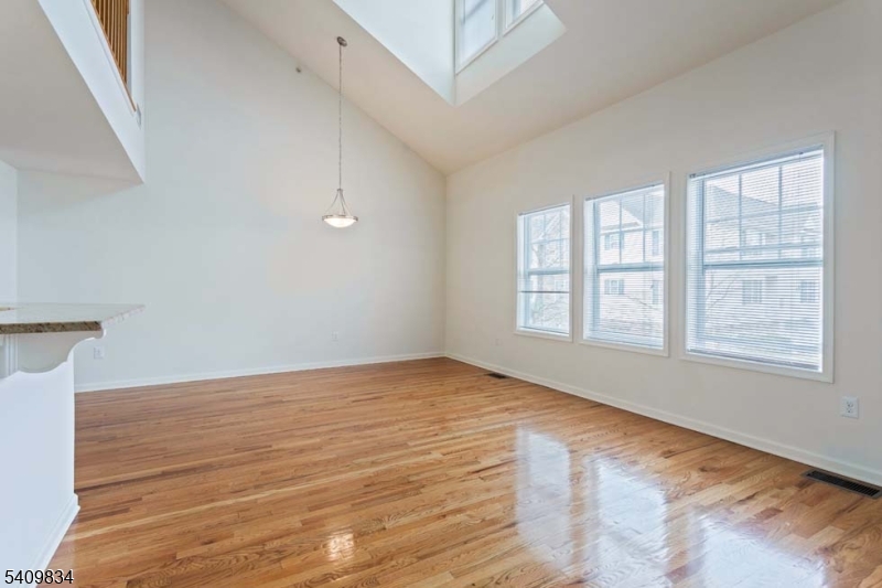 Springfield Gardens - Residential Lease