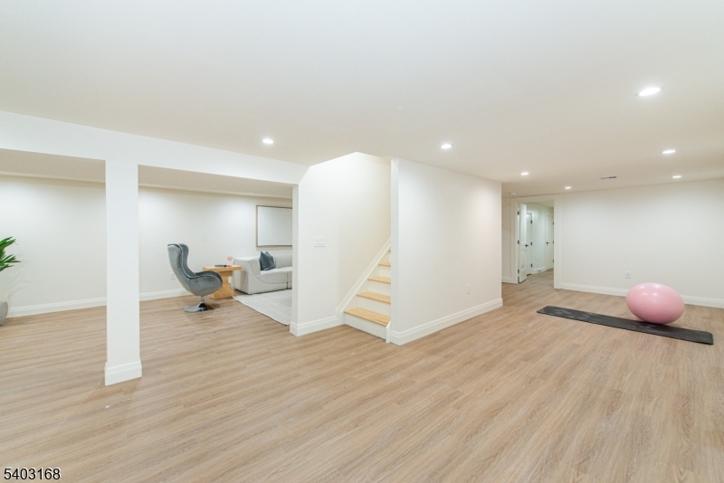 Hill Section - Residential