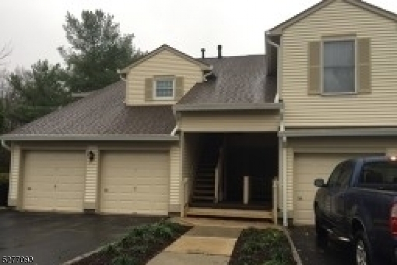 Spring Ridge (Adams Village - Residential