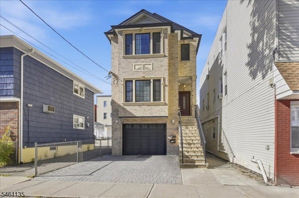322 CROSS ST, HARRISON, NJ 07029 - Image 63278544dfd9c8d73f5f5b35f5a2c086/584801598