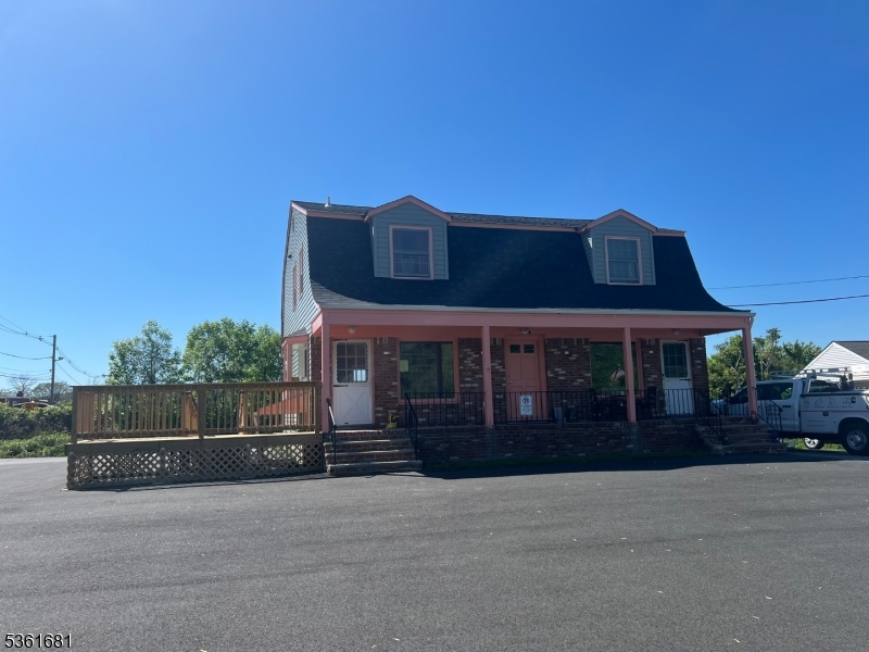 Vernon Twp., New Jersey 07462, United States, 2 Bedrooms Bedrooms, ,1 BathroomBathrooms,Residential,Active,144119