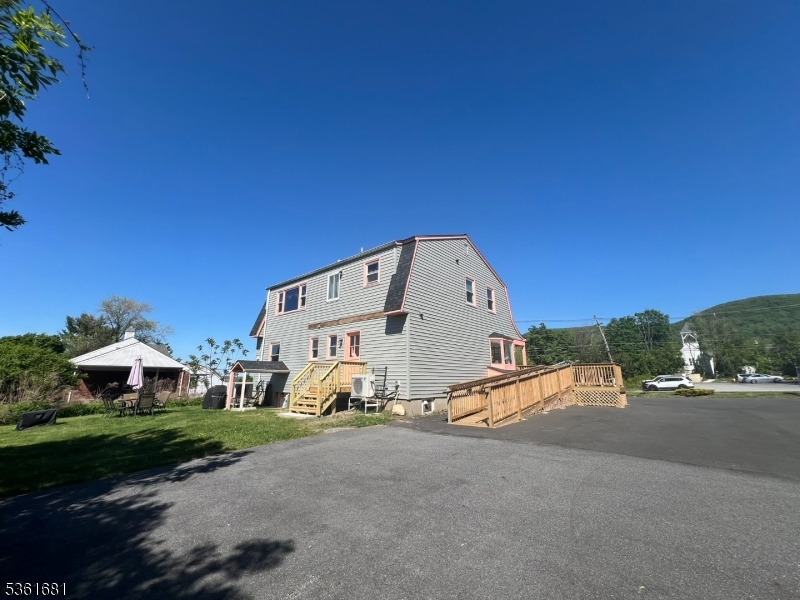 Vernon Twp., New Jersey 07462, United States, 2 Bedrooms Bedrooms, ,1 BathroomBathrooms,Residential,Active,144119