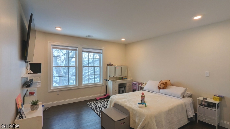 Maple - Residential Income