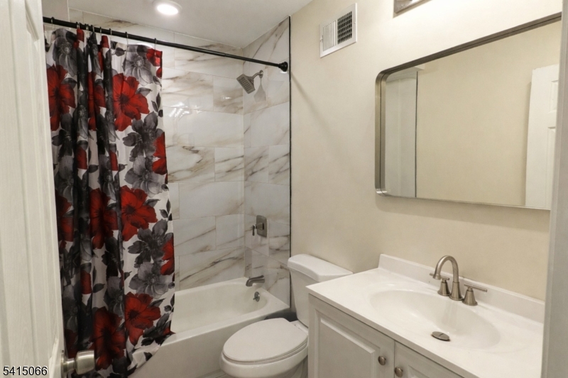 Maple - Residential Income