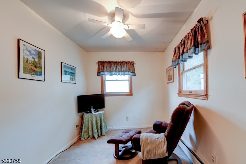 BATTLE HILL - Residential