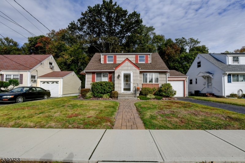 BATTLE HILL - Residential