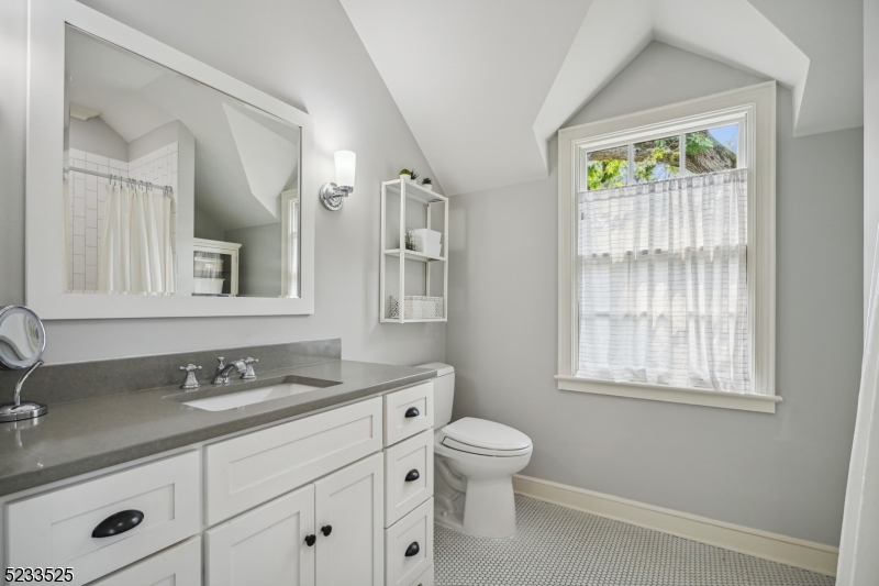 Knollwood - Residential