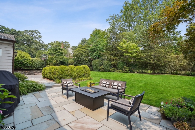 Knollwood - Residential