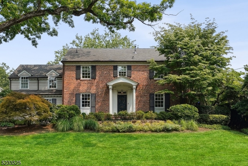 Knollwood - Residential