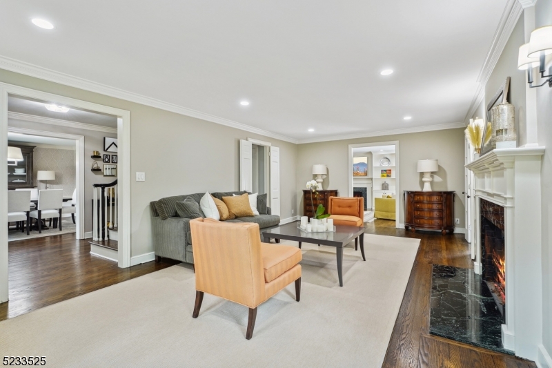 Knollwood - Residential