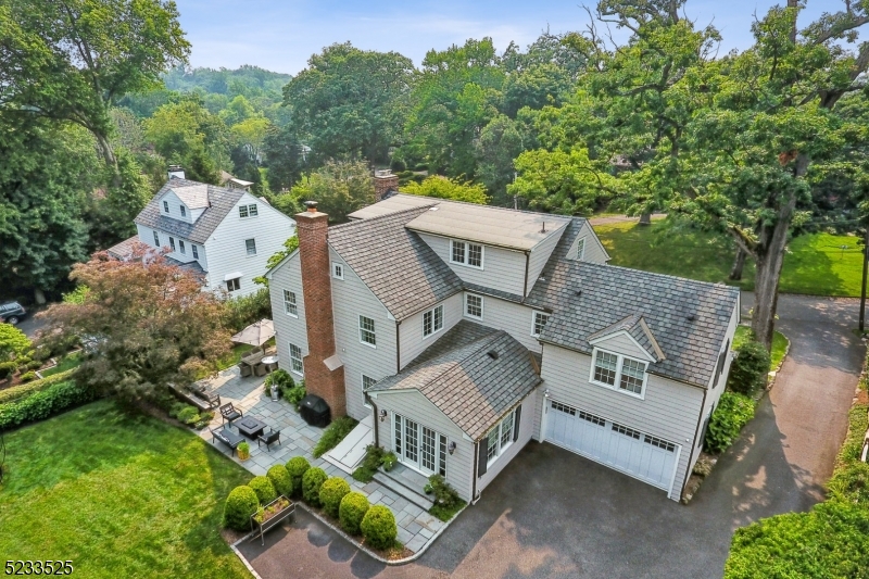 Knollwood - Residential