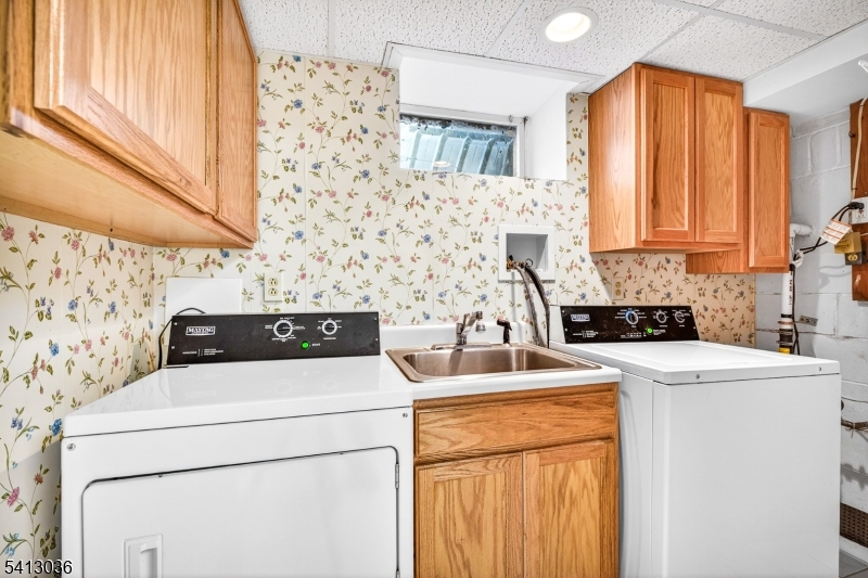 Log Cabin Estates - Residential