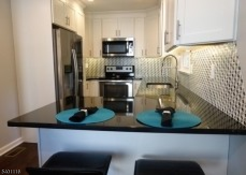 Beacon Hill - Residential Lease