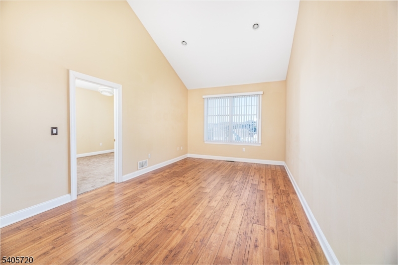 Clove Hill Manor - Residential