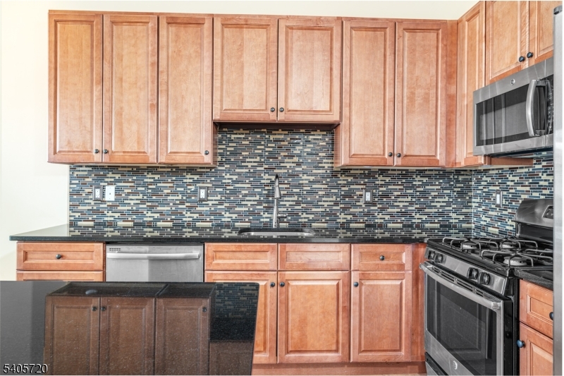 Clove Hill Manor - Residential