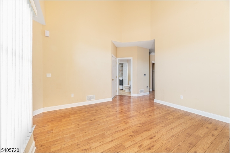 Clove Hill Manor - Residential