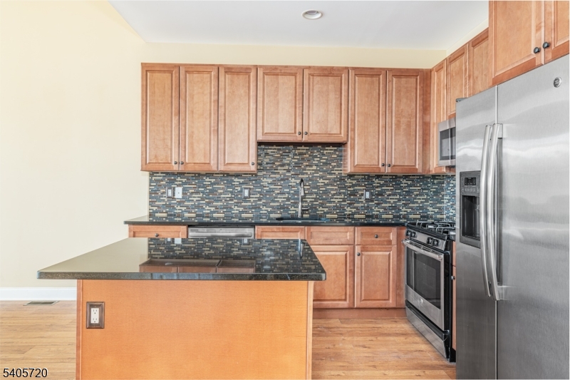 Clove Hill Manor - Residential