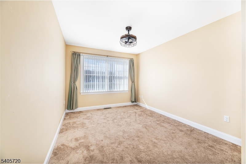 Clove Hill Manor - Residential