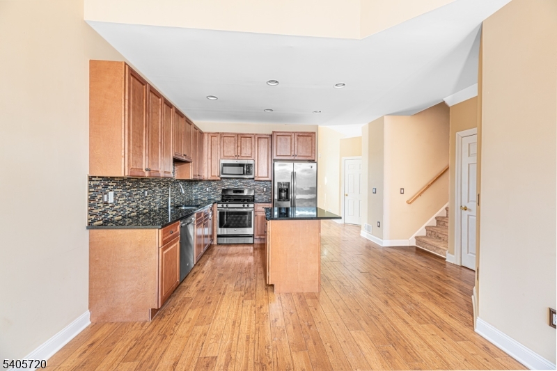 Clove Hill Manor - Residential