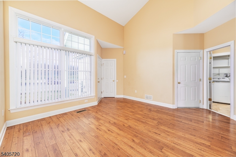 Clove Hill Manor - Residential