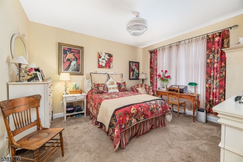 Clove Hill Manor - Residential