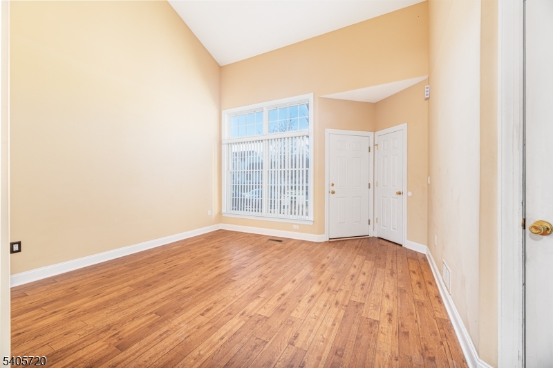 Clove Hill Manor - Residential