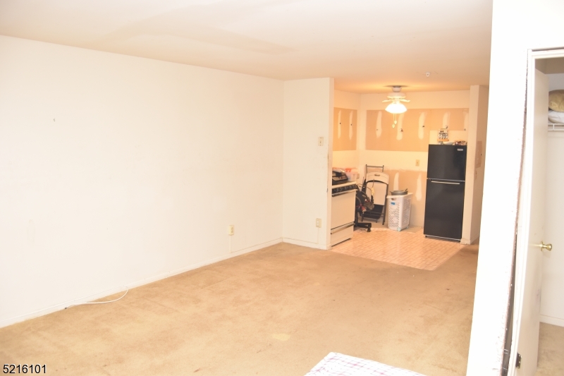 Ridge Gardens - Residential