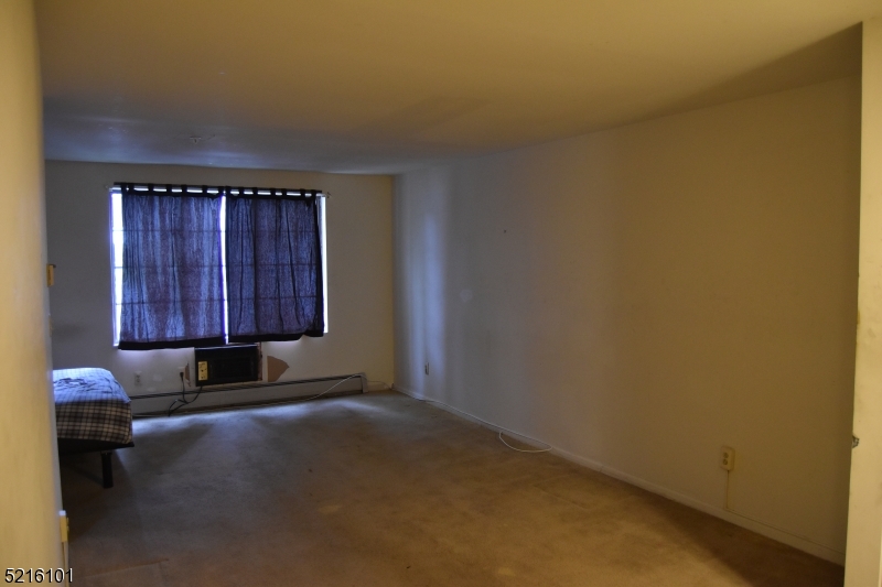 Ridge Gardens - Residential