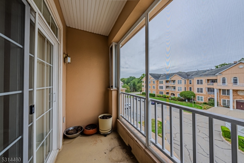 Fox Hills - Residential