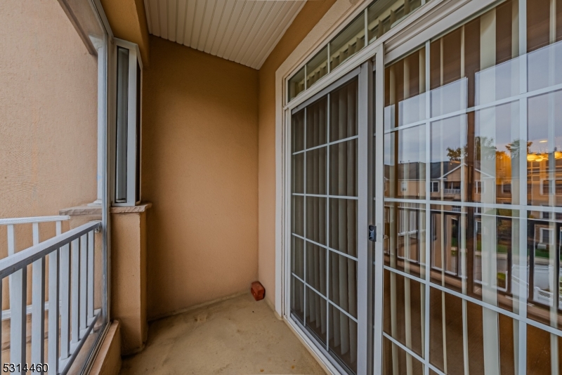 Fox Hills - Residential