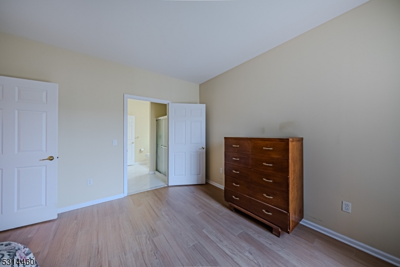 Fox Hills - Residential