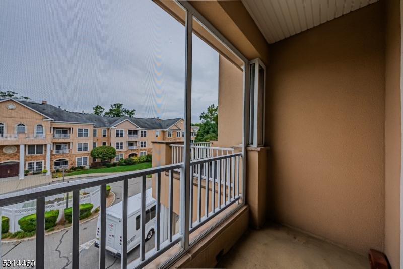 Fox Hills - Residential