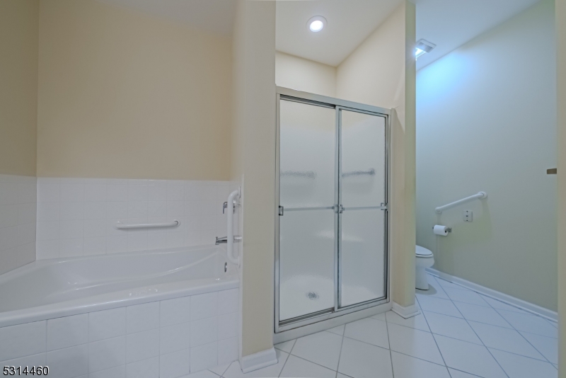 Fox Hills - Residential