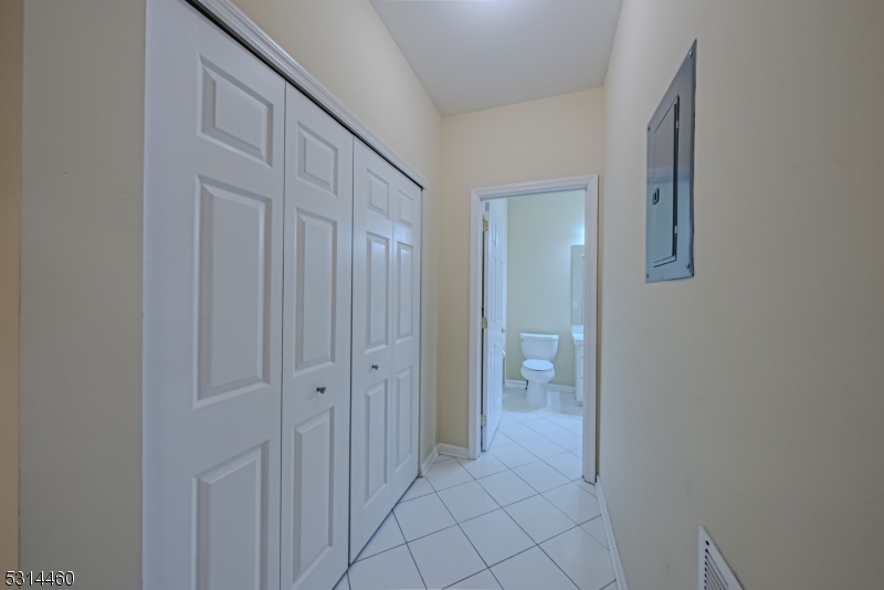 Fox Hills - Residential