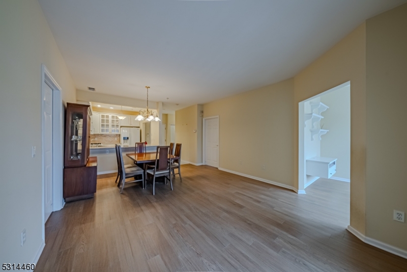 Fox Hills - Residential