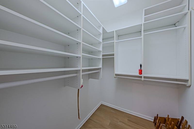 Fox Hills - Residential