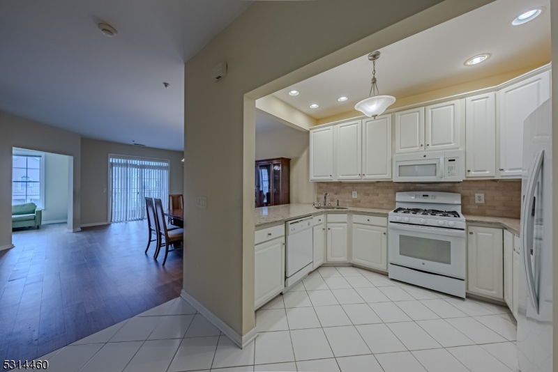 Fox Hills - Residential