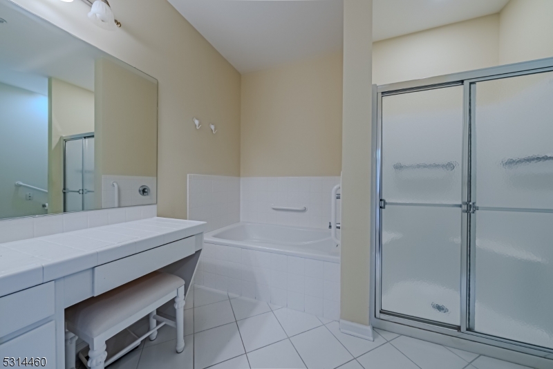 Fox Hills - Residential