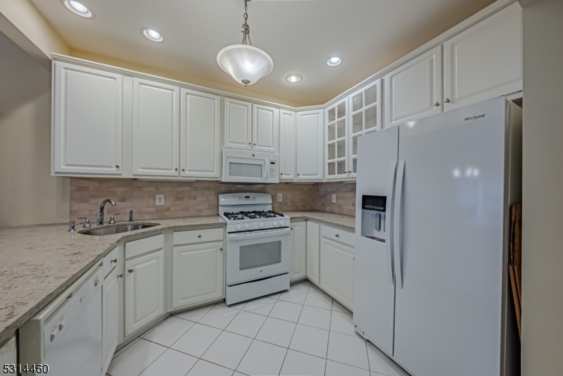 Fox Hills - Residential