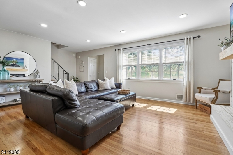 Diamond Hill - Residential