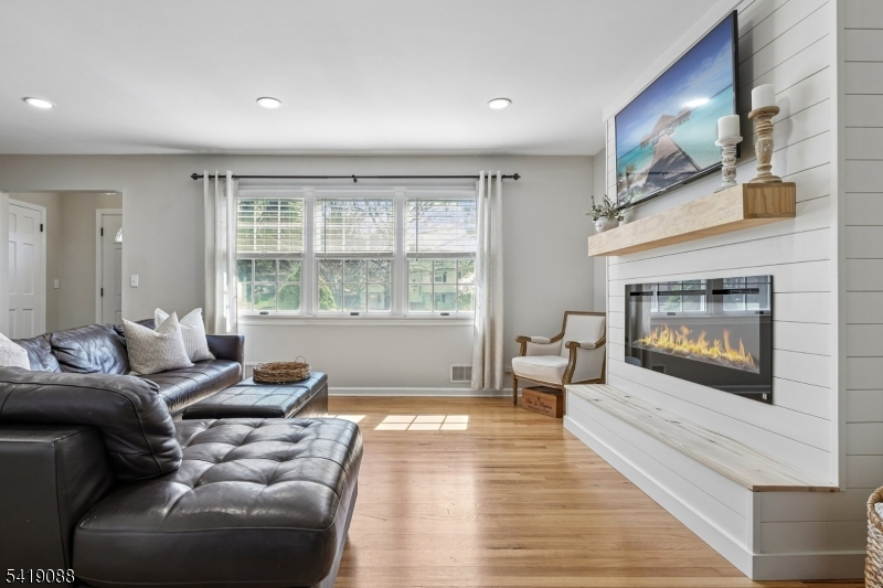 Diamond Hill - Residential